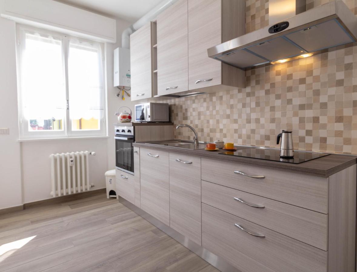 Mamma Ciccia Holiday Home - Casa Imperia 曼代洛-德尔拉里奥 外观 照片