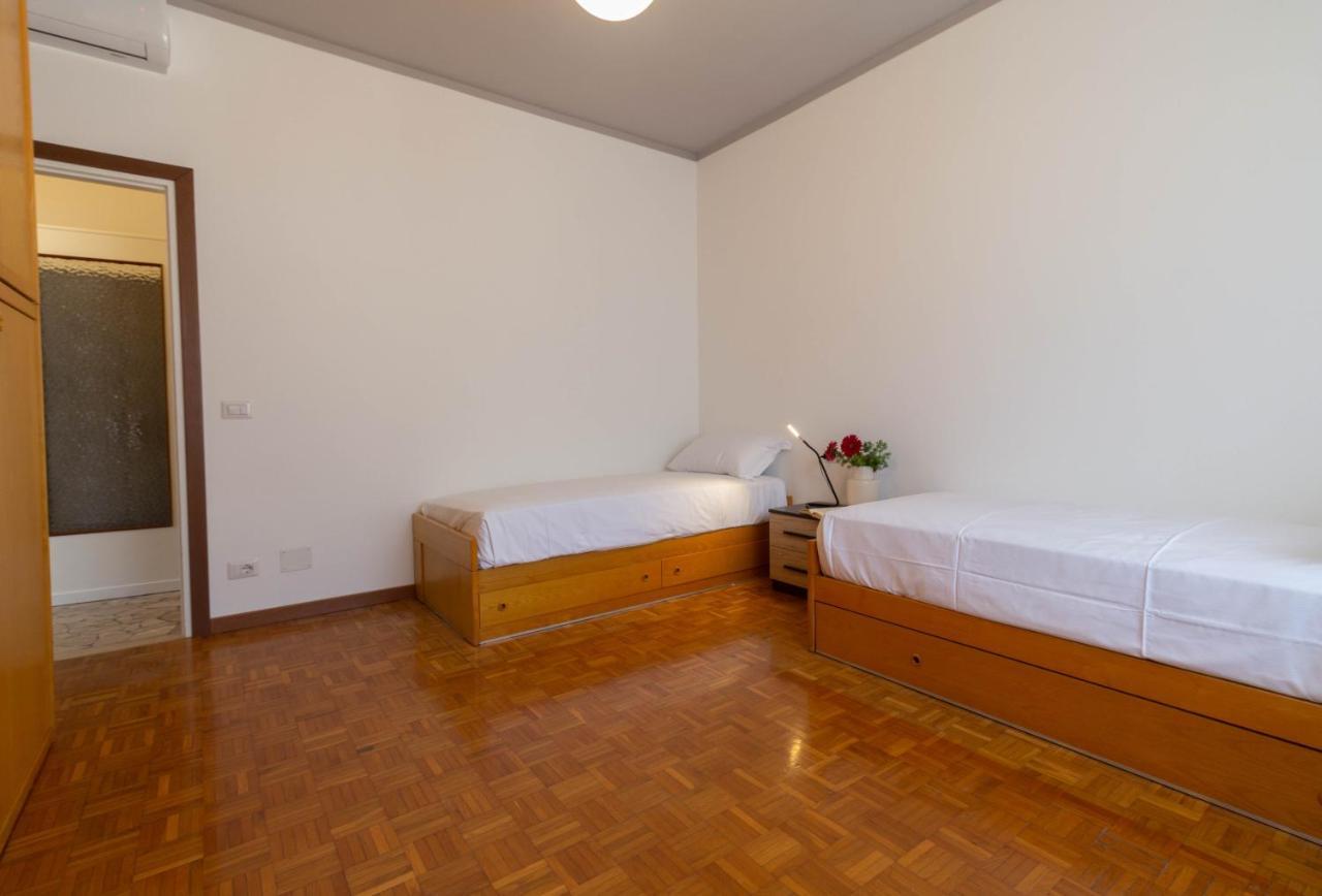 Mamma Ciccia Holiday Home - Casa Imperia 曼代洛-德尔拉里奥 外观 照片