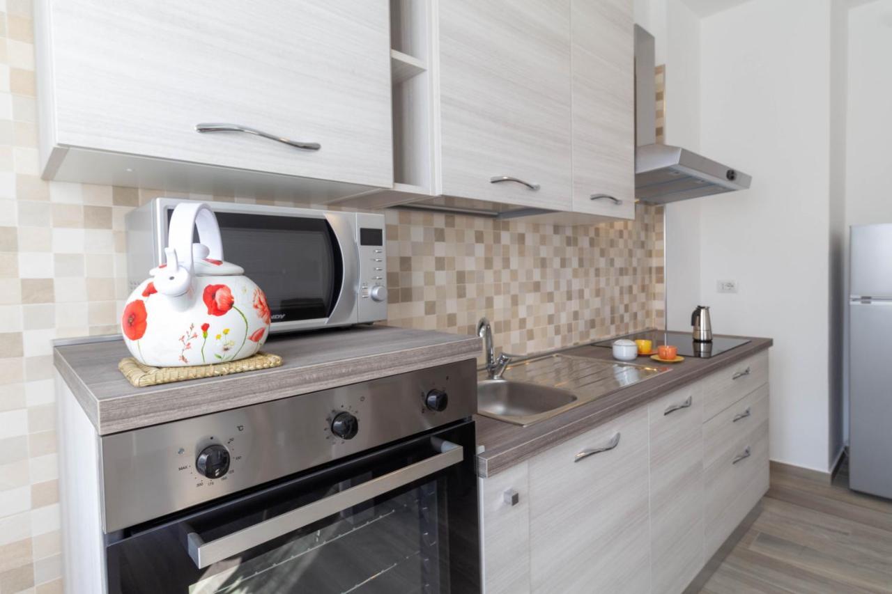 Mamma Ciccia Holiday Home - Casa Imperia 曼代洛-德尔拉里奥 外观 照片